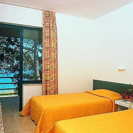 Hotel Club Rama *