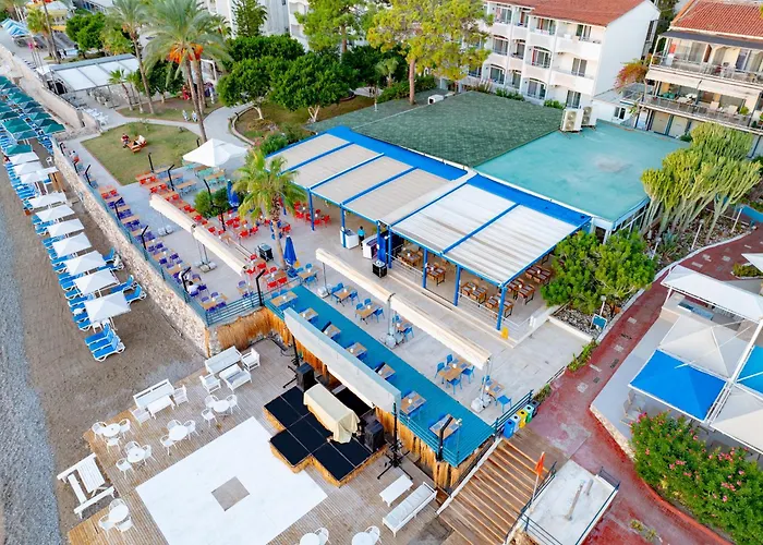 Club Rama Hotel *