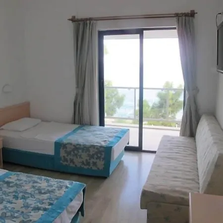 Hotel Club Rama *