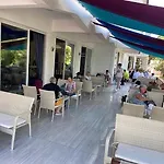 Hotel Club Rama *